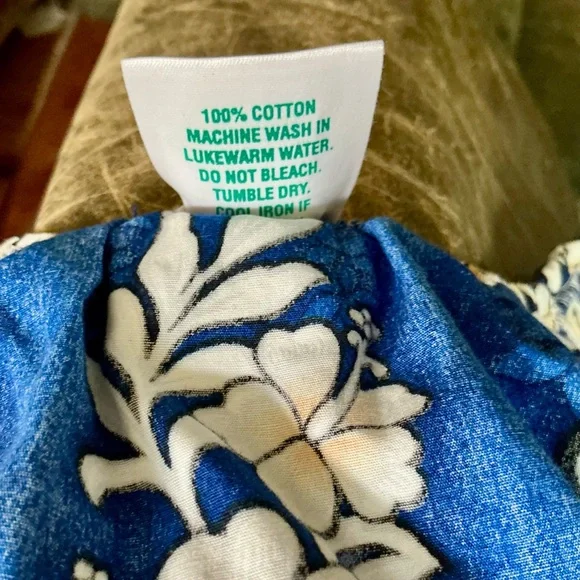 Hawaiian Mumu Maxi Dress - Picture 7 of 7